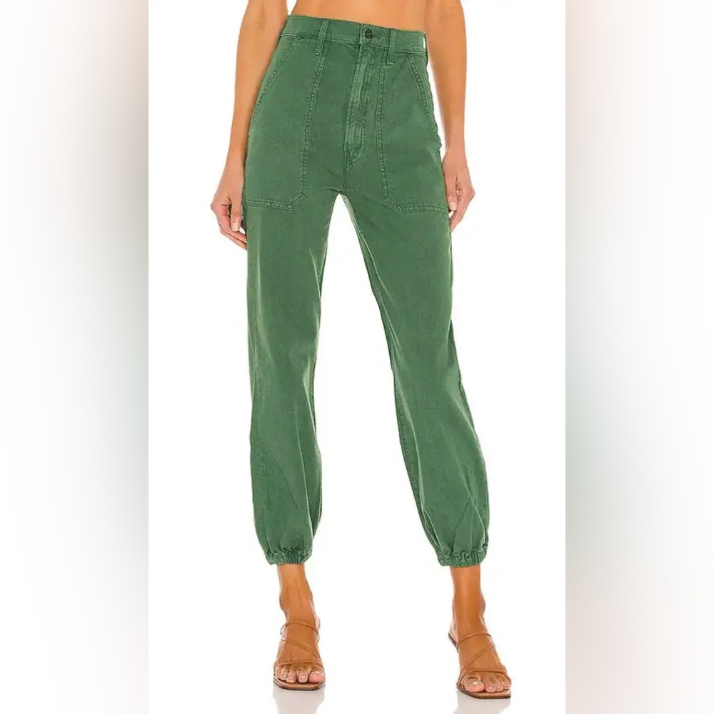 Mother The wrapper patch springy ankle jogger pants in color green Army size 26